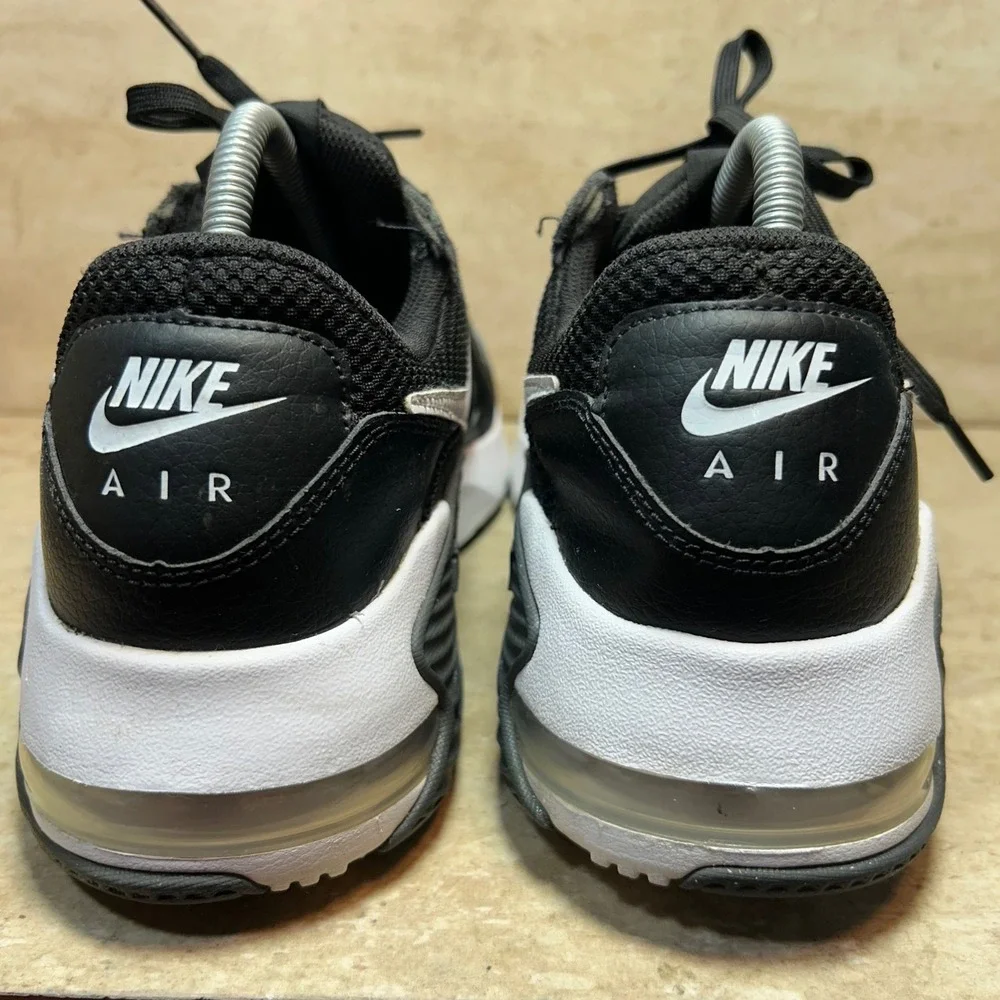 Nike Air Max Excee Mens 9.5‎ Black White Low Top Sneakers CD5432-003